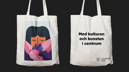 Exempel på tygpåsar med text och illustration.