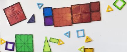 Magneter på väggen