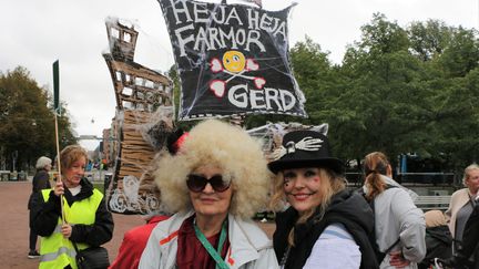 En del deltagare och rullatorer var utsmyckade på olika sätt. 