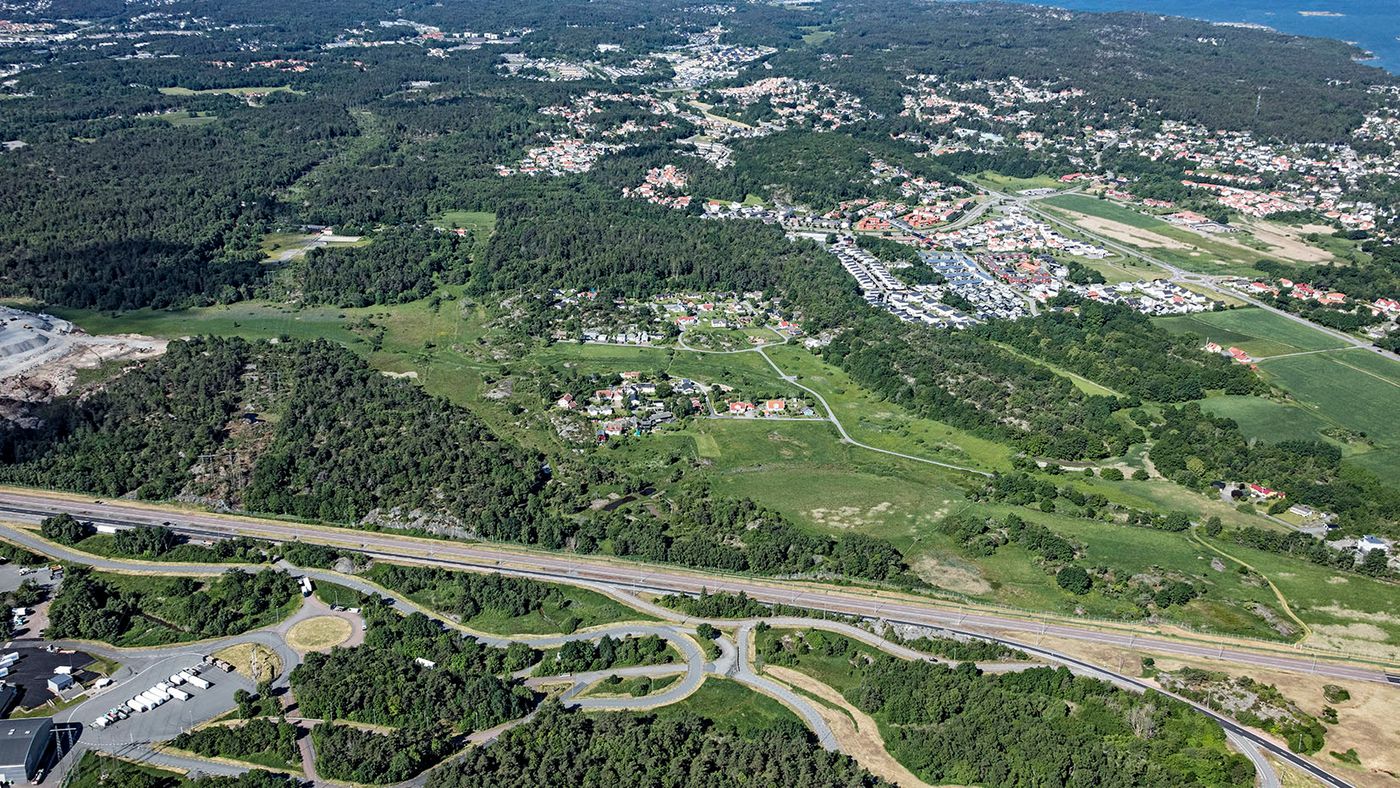 Flygbild över delar av området längs med Sörredsvägen