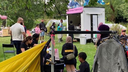 Förutom familjefesten fick Biskopsgården ett rullande pannkakscafé som röstades fram av medborgarna. Foto: Malin Kennerud