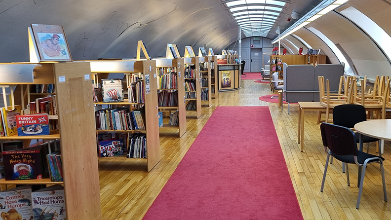 Biblioteket på Karl Johansskolan