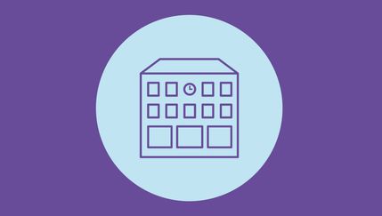 En skolbyggnad i en turkos cirkel omringad av en lila bakgrund.