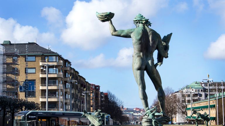 Bild på statyn Poseidon vid Götaplatsen i Göteborg.