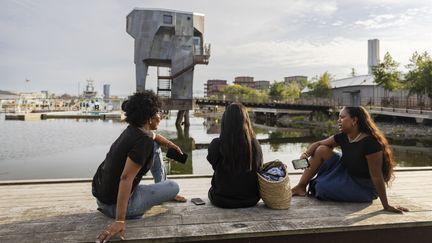 The sauna with a view of the river. 