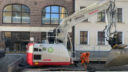 En arbetsmaskin som har HVO100 som drivmedel.