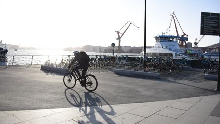 Cyklist vid Skeppsbron