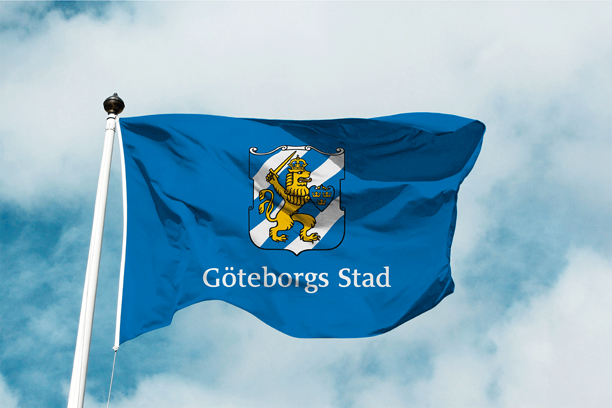 Liggande flagga i vitt och Göteborgsblått.
